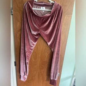 Laina Rauma velour dusty rose bottoms size large